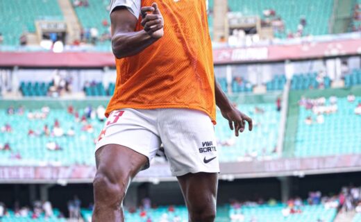 Vasco compartilha imagens do aquecimento dos atletas