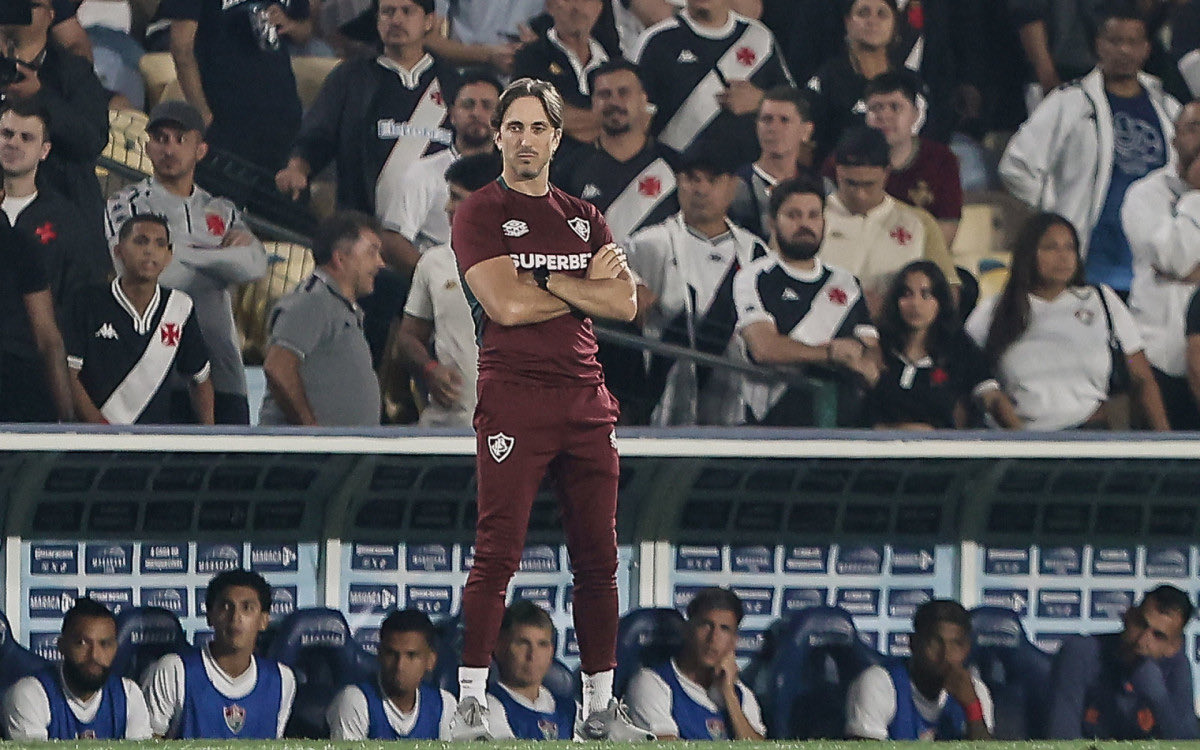Fluminense demite Zubeldía após derrotas para o Vasco