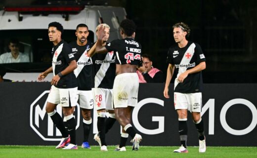 Vasco busca quebrar jejum de 14 anos sem alcançar quartas de torneio continental
