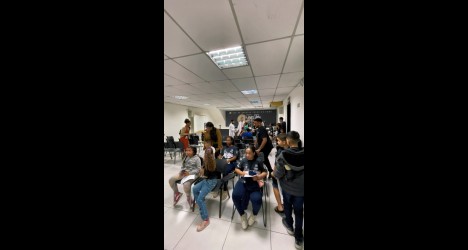 Vasco doa óculos e realiza exames oftalmológicos para mais de 180 crianças