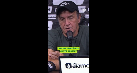 Cuca destaca ambiente de São Januário em declaração sobre o Santos; assista ao vídeo