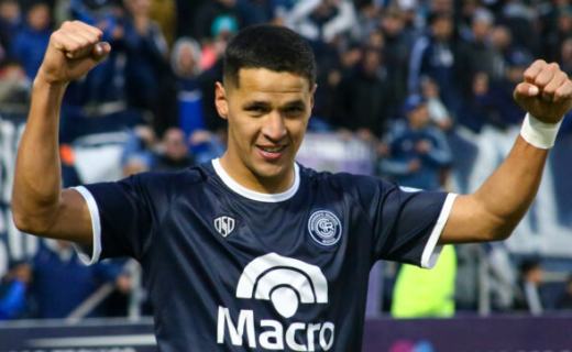 Alex Arce não recebeu proposta do Vasco, afirma sua equipe