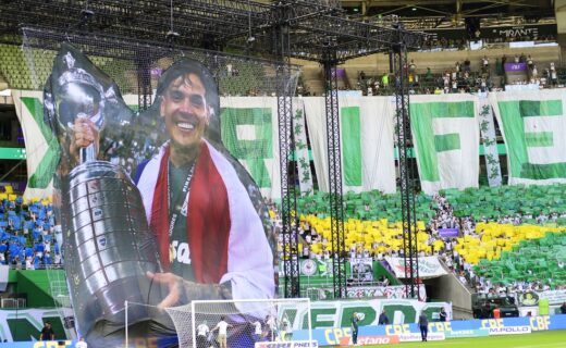 Palmeiras supera Vasco em partida com maior público da 24ª rodada do Brasileiro