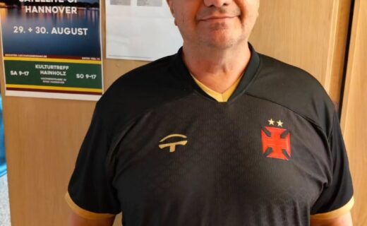 Giuseppe Spasiano representa o Vasco em torneio de futmesa na Alemanha