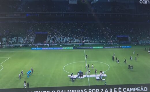 Thiago Mendes celebra conquista do Vasco no Campeonato Brasileiro Sub-20