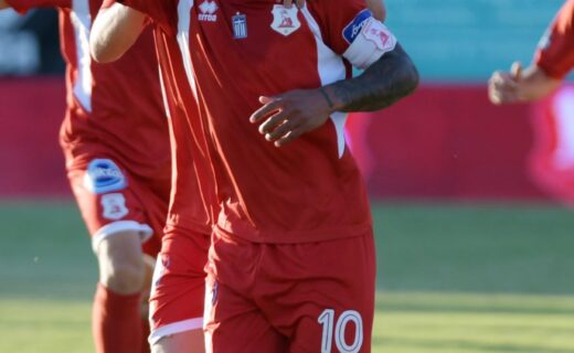 Alex Teixeira garante vitória do Panserraikos no Campeonato Grego da 2ª divisão