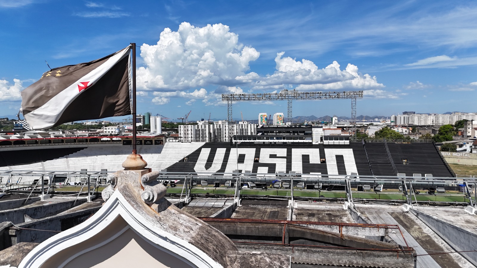 Reflexão interna e avaliações são feitas no Vasco após negociação encerrada