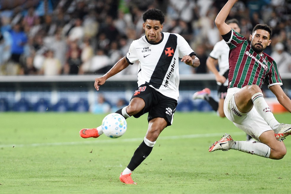 Segundo gol de Brenner, em Fluminense x Vasco, pela Copa do Brasil — Foto: André Durão/ge