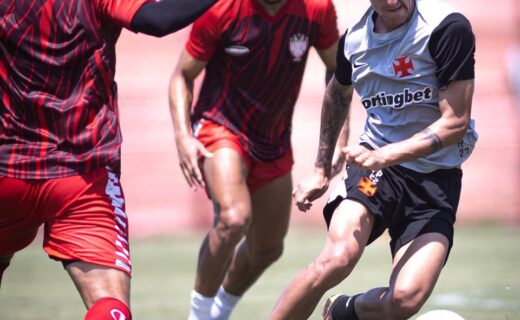 Vasco goleia Noroeste-SP por 4 a 1 em jogo-treino com destaque para Lescano