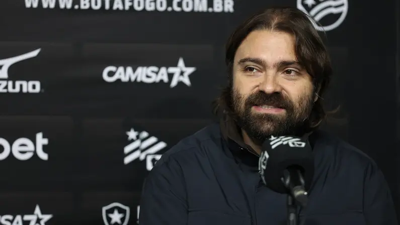 João Paulo Magalhães Linas na apresentação do técnico Tite ao Botafogo | Setembro 2026
