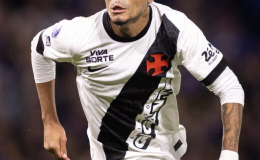 Adson registra 5 gols e 3 assistências em 10 jogos na Copa Sul-Americana 2026