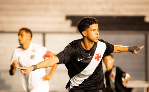 Andrey Fernandes comenta sobre foto que viralizou em partida da Sub-20 contra o Palmeiras