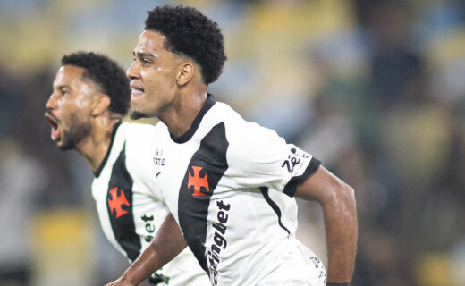 Vasco planeja retorno de Brenner para o confronto contra o Remo no dia 10 de outubro