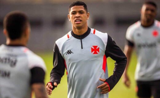 Cauan Barros em treino do VascoCauan Barros em treino do Vasco