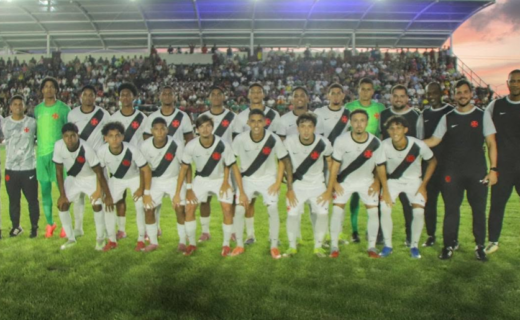 Vasco supera Huracán Sub-21 com virada emocionante por 2 a 1 em amistoso no México