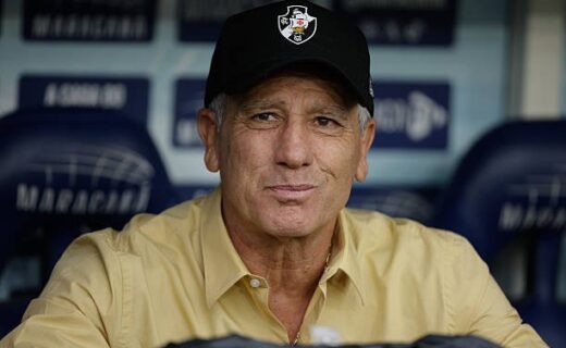 Vasco busca novo técnico com salário abaixo de Fernando Diniz e Renato Gaúcho