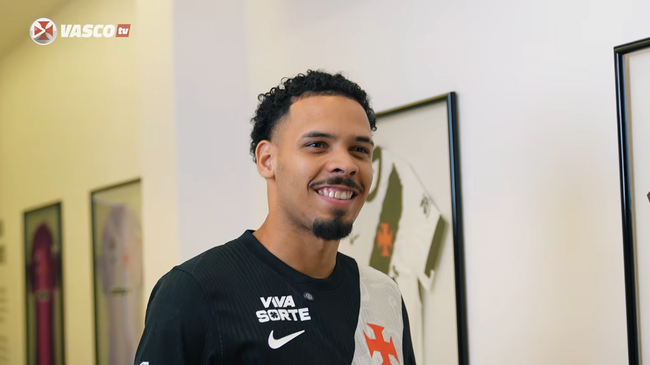 Gabriel Pereira elogia Vasco e projeta estreia