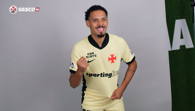 Vasco fecha janela de transferências com seis reforços