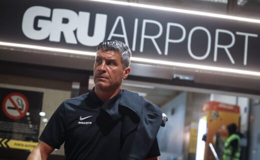 Torcedor expressa descontentamento após derrota para o São Paulo: “Vasco segue flertando com o drama”