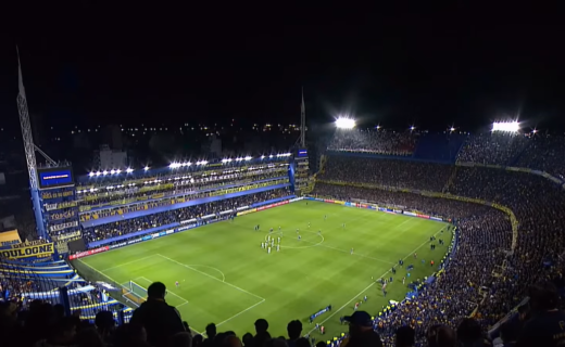 Árbitro Piero Maza comete erro ao permitir que Boca Juniors faça duas saídas de bola em jogo da Copa Sul-Americana