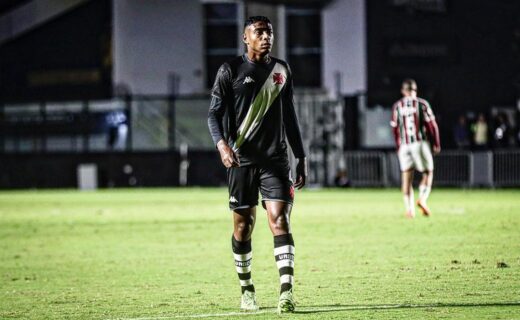 Lyncon se destaca no CRB após empréstimo ao Vasco e ascensão na Série B
