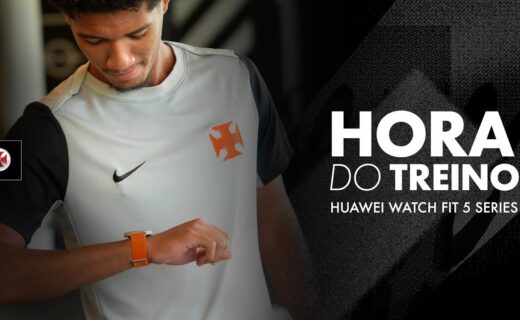 Vasco fecha parceria com a Huawei e jogadores utilizam smartwatch durante treino; assista ao vídeo da VascoTV