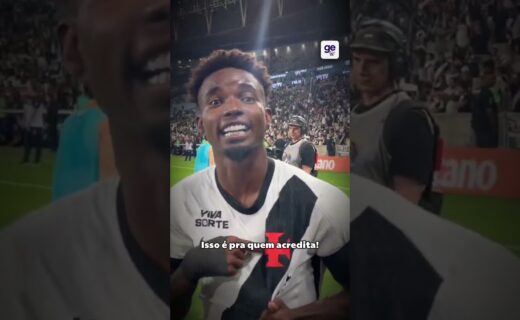 Thiago Mendes celebra a classificação do Vasco em grande estilo