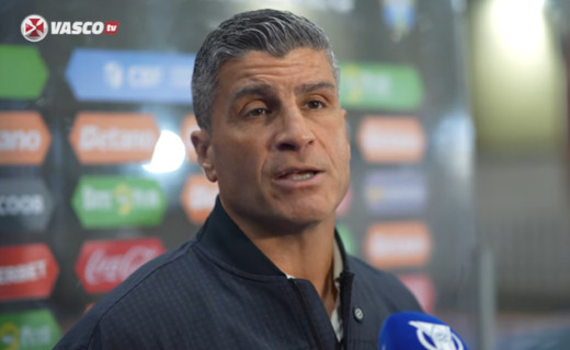 Leonardo Jardim mantém invencibilidade contra Pedro Emanuel em confrontos diretos