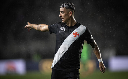 Desempenho de Puma Rodríguez na partida contra o Vitória