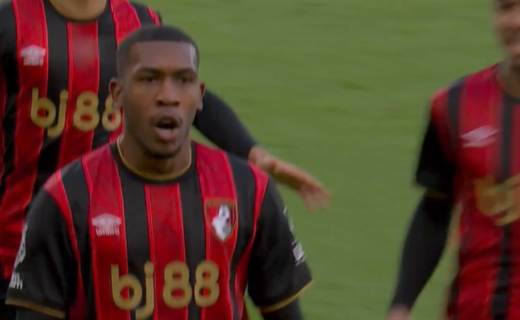 Mapa de calor de Rayan do Vasco e do Bournemouth gera repercussão na web