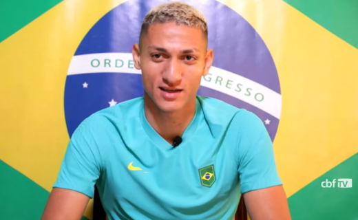 Cazé TV publica vários posts sobre a possível chegada de Richarlison ao Vasco